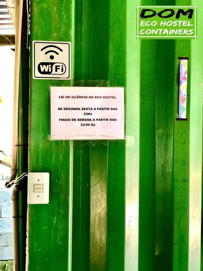 Dom Eco Hostel Containers São Sebastião Kültér fotó