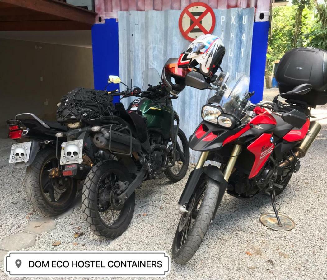 Dom Eco Hostel Containers São Sebastião Kültér fotó
