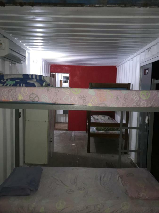 Dom Eco Hostel Containers São Sebastião Kültér fotó