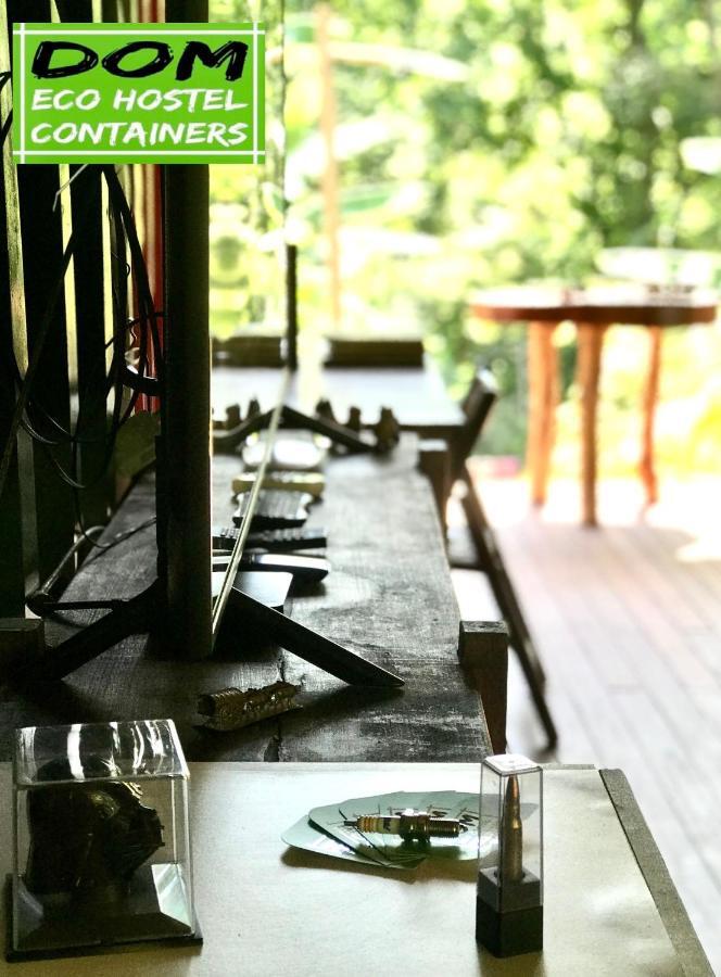 Dom Eco Hostel Containers São Sebastião Kültér fotó