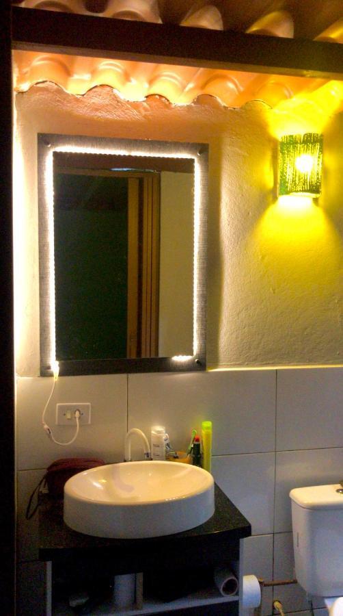 Dom Eco Hostel Containers São Sebastião Kültér fotó